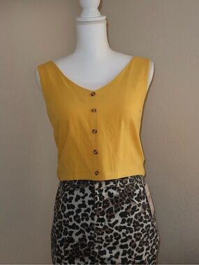 Mustard Yellow Button-Front Sleeveless Crop Top